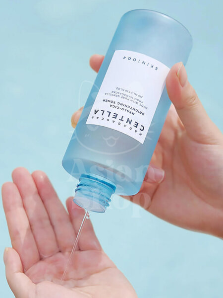 SKIN1004 Madagascar Centella Hyalu-Cica Brightening Toner