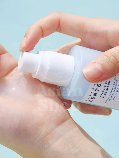 SKIN1004 Madagascar Centella Hyalu-Cica Blue Serum