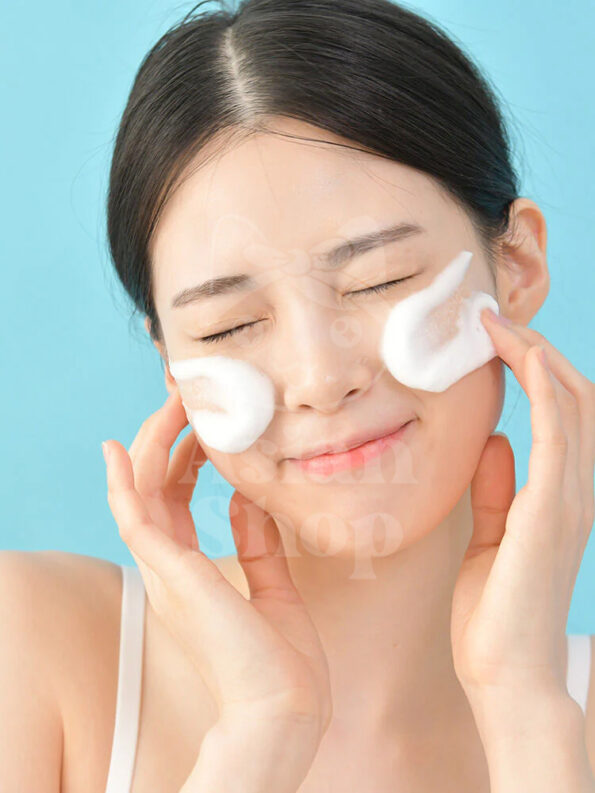 ROUND LAB 1025 Dokdo Cleanser