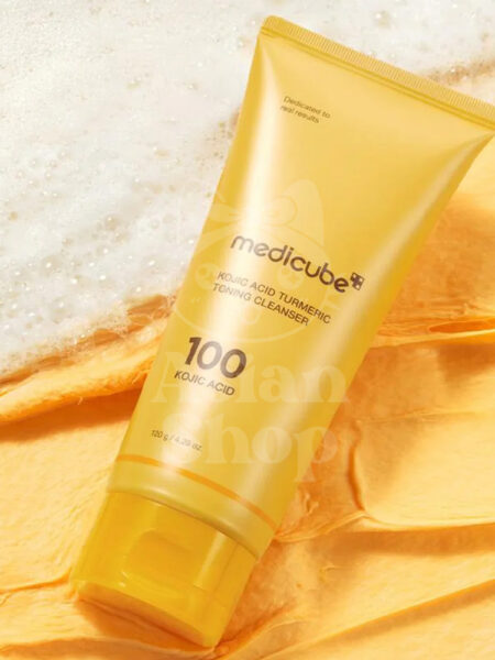 MEDICUBE Kojic Acid Turmeric Toning Cleanser