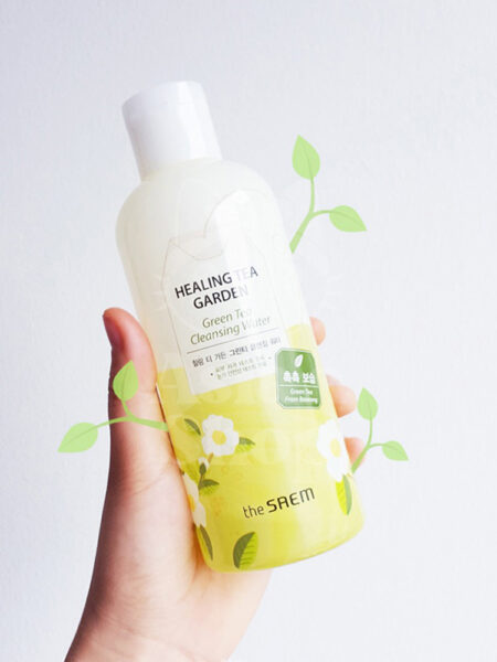 Textura acuosa y ligera del THE SAEM Healing Tea Garden Green Tea Cleansing Water